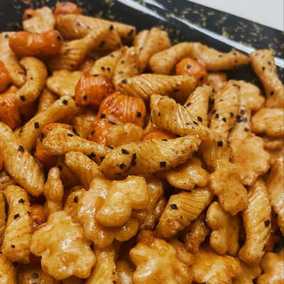 kupować Japońska hurtownia krakersów ryżowych na zamówienie krakersy z wodorostów ryżowych online manufacture