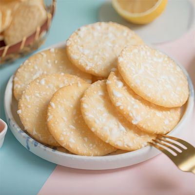 kupować Zadośćuczynić swoje pragnienia: Słodkie pieczone, wypuszczone ciasta ryżowe, chrupkowata przekąska z ziaren online manufacture