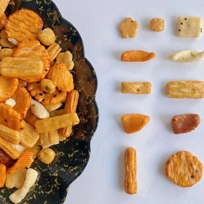 Dobra cena. Soy Sause Chili Rice Crackers Pakiet OEM Japońskie mieszane krakersy ryżowe w Internecie