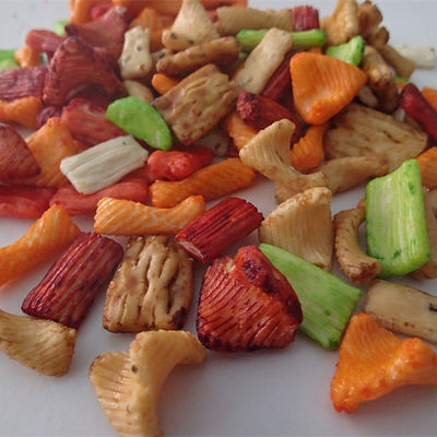 Dobra cena. Kolorowe Kolorowe Japońskie Krakersy Ryżowe 2,5 Kg Koreańskie Krakersy Ryżowe Pop w Internecie