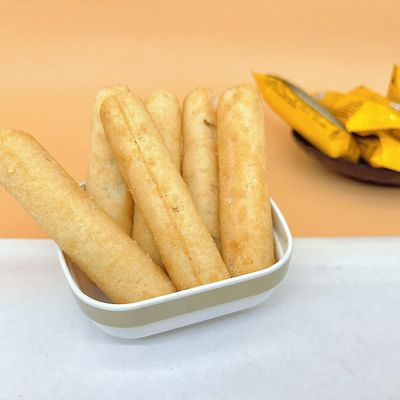 Dmuchana przekąska z olejem i rozpływającym się w ustach smakiem solonego żółtka