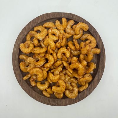 Dobra cena. Miękkie i żuwane gotowe do jedzenia przekąski z ryżu, które można jeść w każdej chwili w Internecie